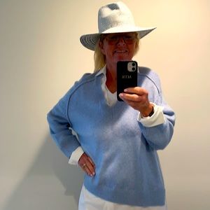Brochu Walker cashmere and silk sweater!!